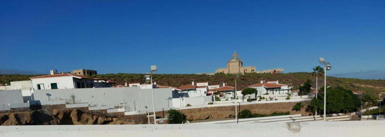 Abades Beach Houses By Apartamentos Estrella Del Norte Luaran gambar